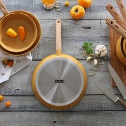 Poêle Ector Induction Aluminium Revêtu Manche En Bois 28 Cm Jaune 7 Poêle Ector Induction Aluminium Revêtu Manche En Bois 28 Cm Jaune -Maison Cuisine Rabais 108007 2 1 Poele Ector induction aluminium revetu manche en bois 28 cm jaune Ogo