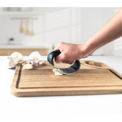 Presse Ail Ergonomique -Maison Cuisine Rabais 401019 2 1 Presse ail ergonomique Pradel France