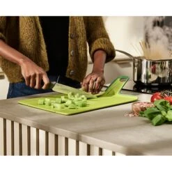 Joseph Joseph Planche à Découper Pliable Chop2pot Plus Verte -Maison Cuisine Rabais 450022 3 1 Planche a decouper pliable Chop2pot Plus verte Joseph Joseph