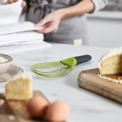 Joseph Joseph Fouet 2 En 1 En Silicone 28 Cm -Maison Cuisine Rabais 613029 2 1 Fouet 2 en 1 en silicone 28 cm Joseph Joseph