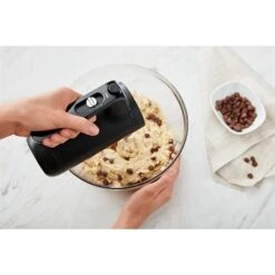 KitchenAid Batteur à Main électrique Sans Fil 7 Vitesses Noir Réglisse 5KHMB732EBM 8 KitchenAid Batteur à Main électrique Sans Fil 7 Vitesses Noir Réglisse 5KHMB732EBM -Maison Cuisine Rabais 760357 3 1 Batteur a main electrique sans fil 7 vitesses noir reglisse 5KHMB732EBM Kitchenaid