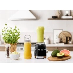 Smeg Mini Blender Noir PBF01BLEU 9 Smeg Mini Blender Noir PBF01BLEU -Maison Cuisine Rabais 761123 4 1 Mini blender noir PBF01BLEU Smeg